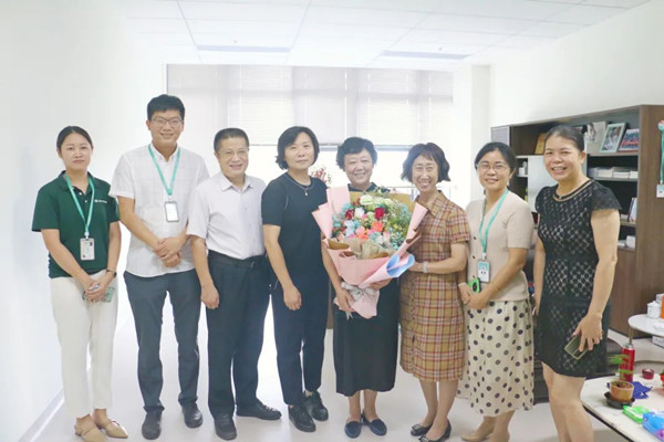 郭玉芹院长入职十三周年